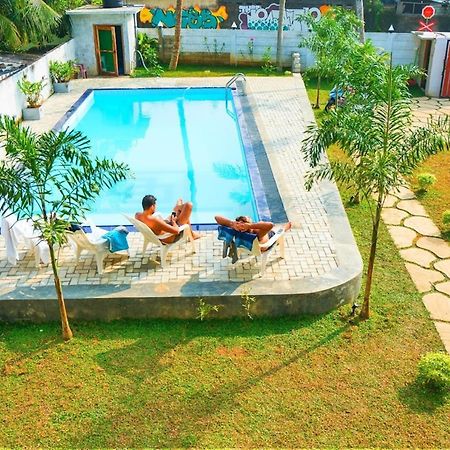 Wake N Flow, Weligama Eksteriør bilde